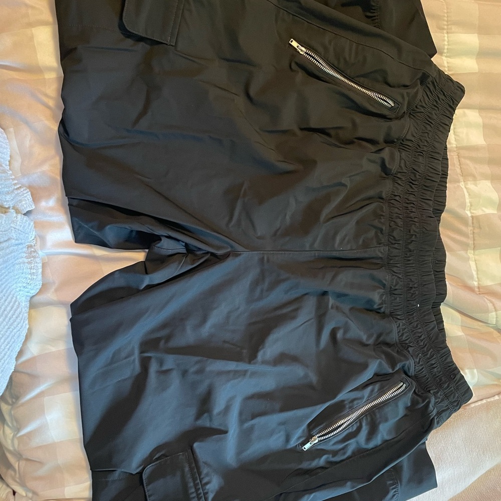 Jogger pants - Picture 2 of 2